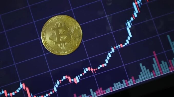 Institutional Investors Propel Bitcoin ETFs to Record-Breaking Adoption Bitcoin
